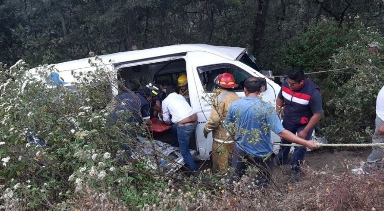 Ocho muertos en accidente carretero y explosión de polvorín en Nicolás Romero y Tultepec